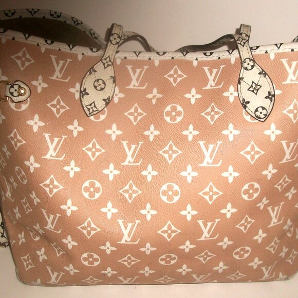 Huge PVC Shoulder Tote in Style of Monogram Shoulder Tote NOT Louis Vuitton - Picture 8 of 11